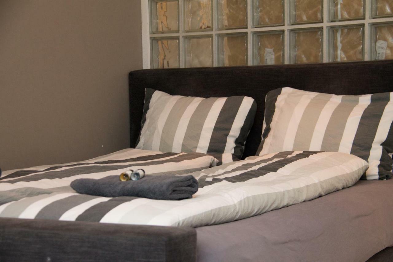 Tussen Gracht En Sintjan Apartment 's-Hertogenbosch  Ngoại thất bức ảnh